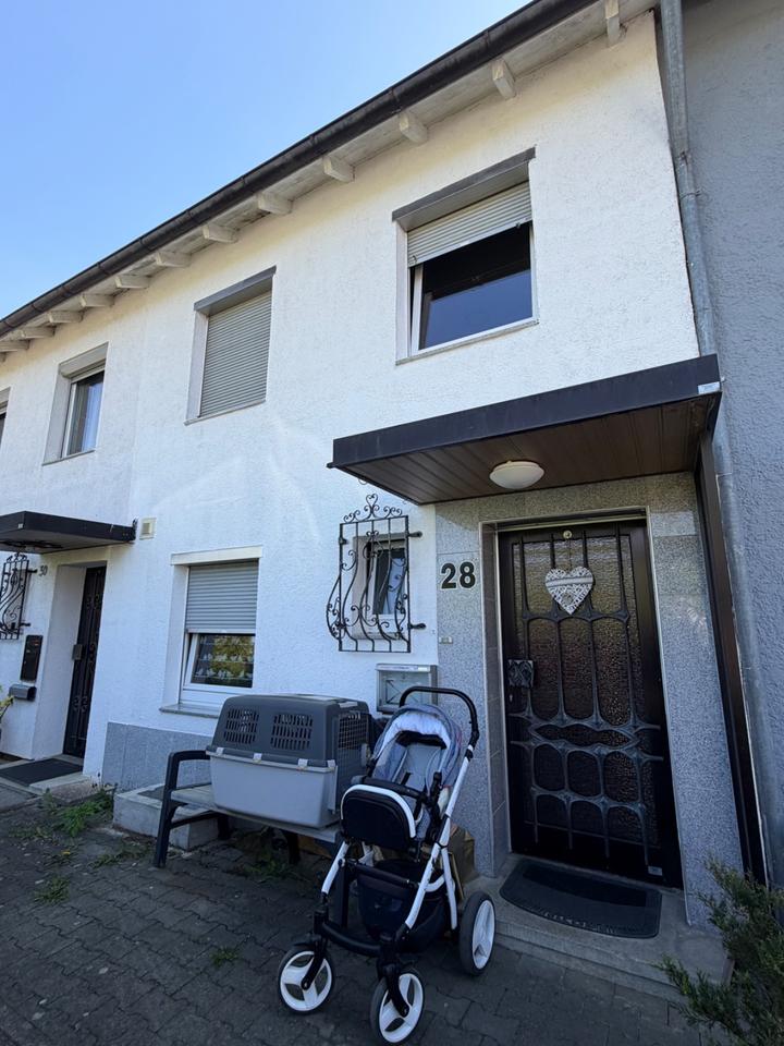 Thumbnail-Reihenmittelhaus mit Garten & Anbau in Reutlingen Nähe Bosch
