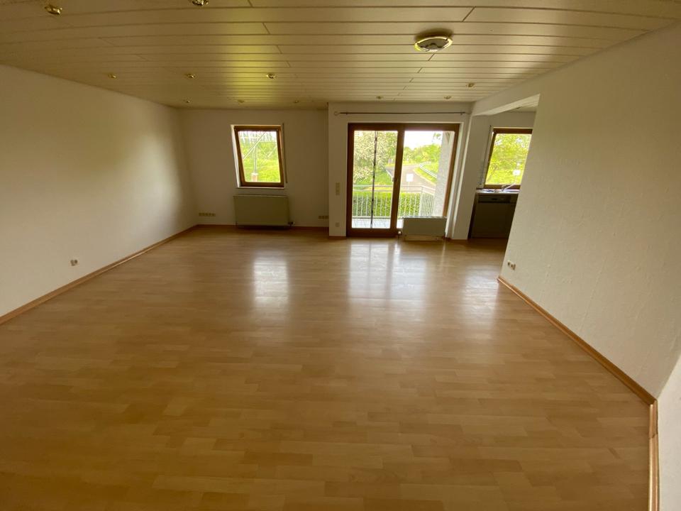 Thumbnail-Schöne helle EG-Wohnung mit direktem Blick auf den Main!