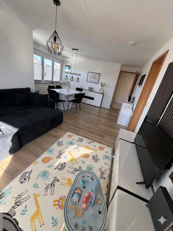 Thumbnail-2,5-Zimmer Wohnung mit Balkon und Doppelparker Garage in Aalen
