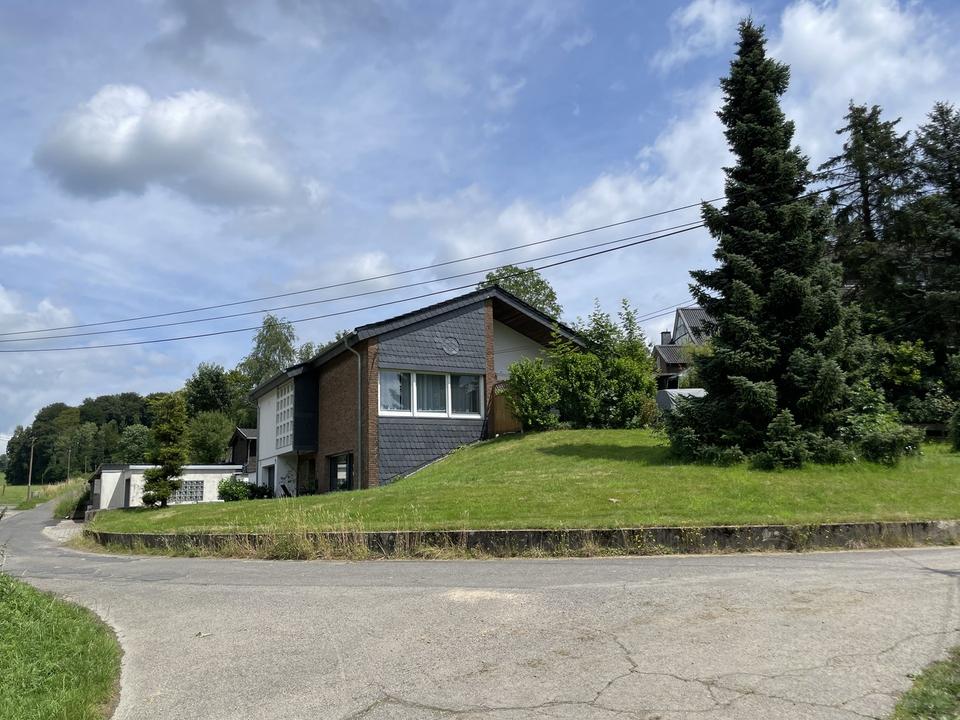 Thumbnail-Idyllisches, modernisiertes 3- Raum-Einfamilienhaus mit geh. Innenausstattung in Bergisch Gladbach