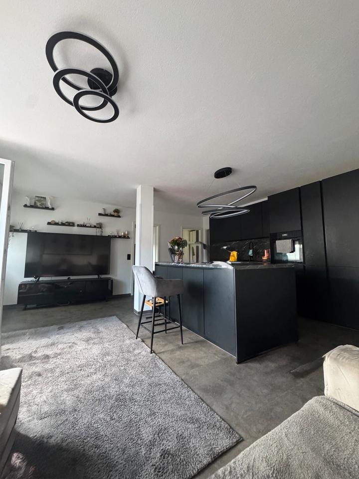 Thumbnail-Kernsanierte 3-Zimmer-Wohnung mit Balkon Stuttgart-Untertürkheim