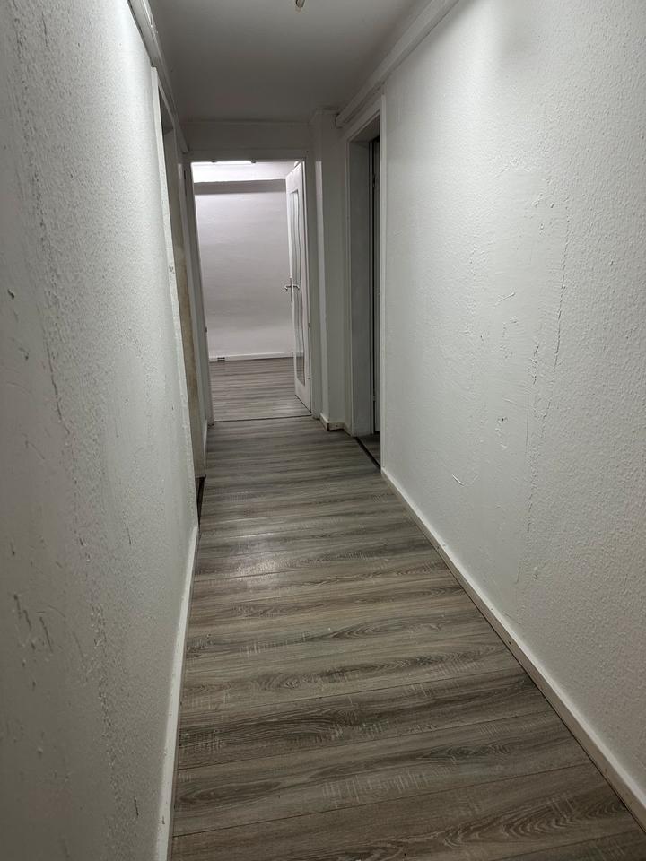 Thumbnail-Dachgeschoss-Wohnung 6 Zimmer in Völklingen zu Vermieten