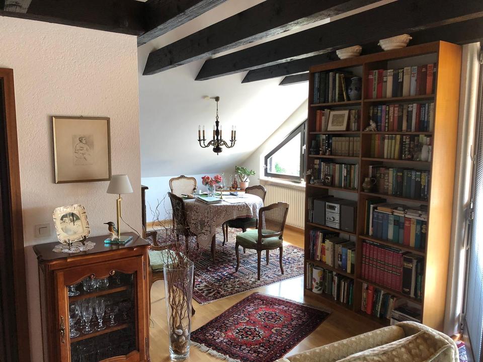 Thumbnail-Schöne 3 Zimmer Küche Bad Wohnung mit Balkon u. Pkw Stellplatz