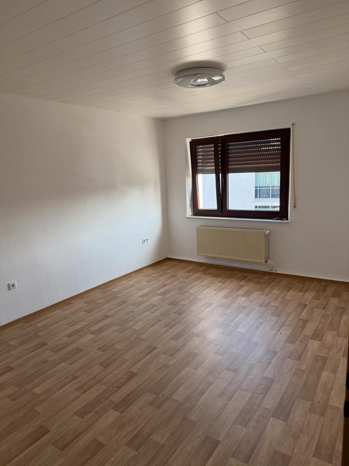 Thumbnail-schöne 2 Zimmer Wohnung ab sofort in Nürnberg zu vermieten