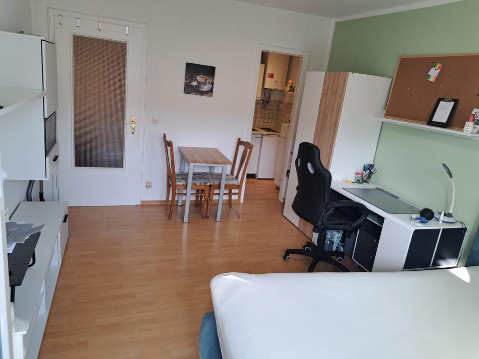 Thumbnail-schickes, möbliertes 1-Zimmer-Appartement m. Balkon, Rgb. Ost