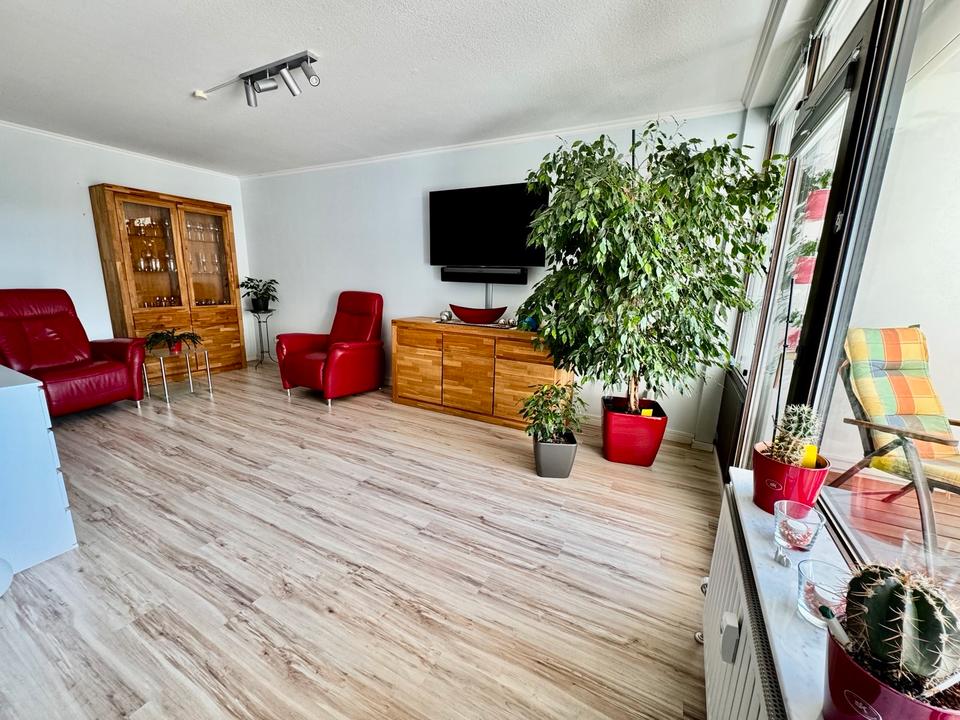 Thumbnail-3-Zimmer-Wohnung provisionsfrei in Köln-Weiden, 82 m ²