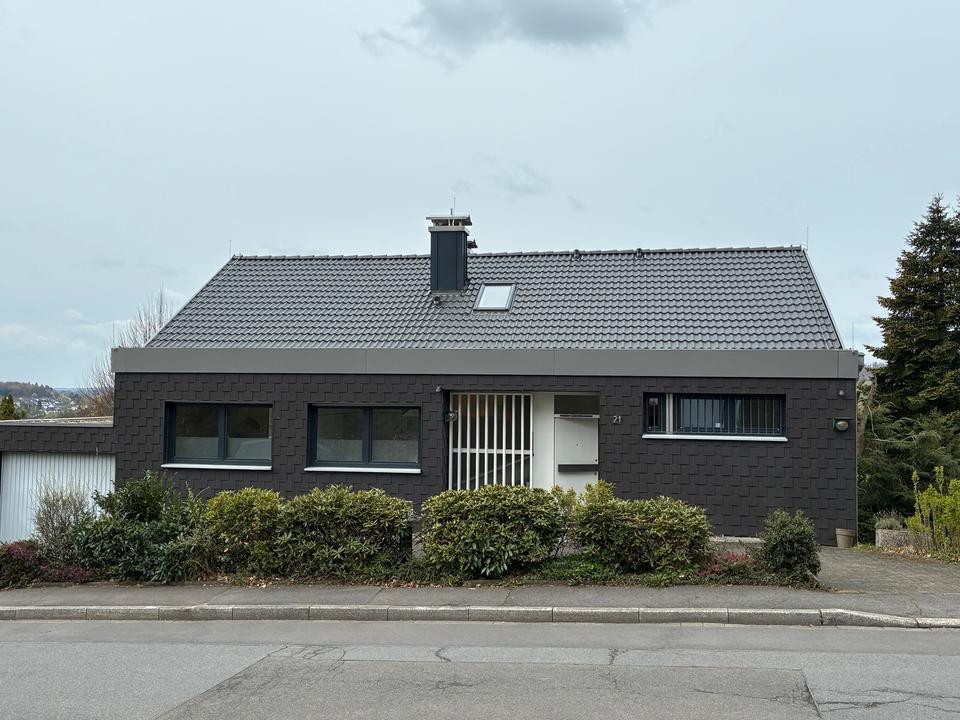 Thumbnail-Haus zur Miete, sehr gut gelegene Immobilie mit hellen Räumen