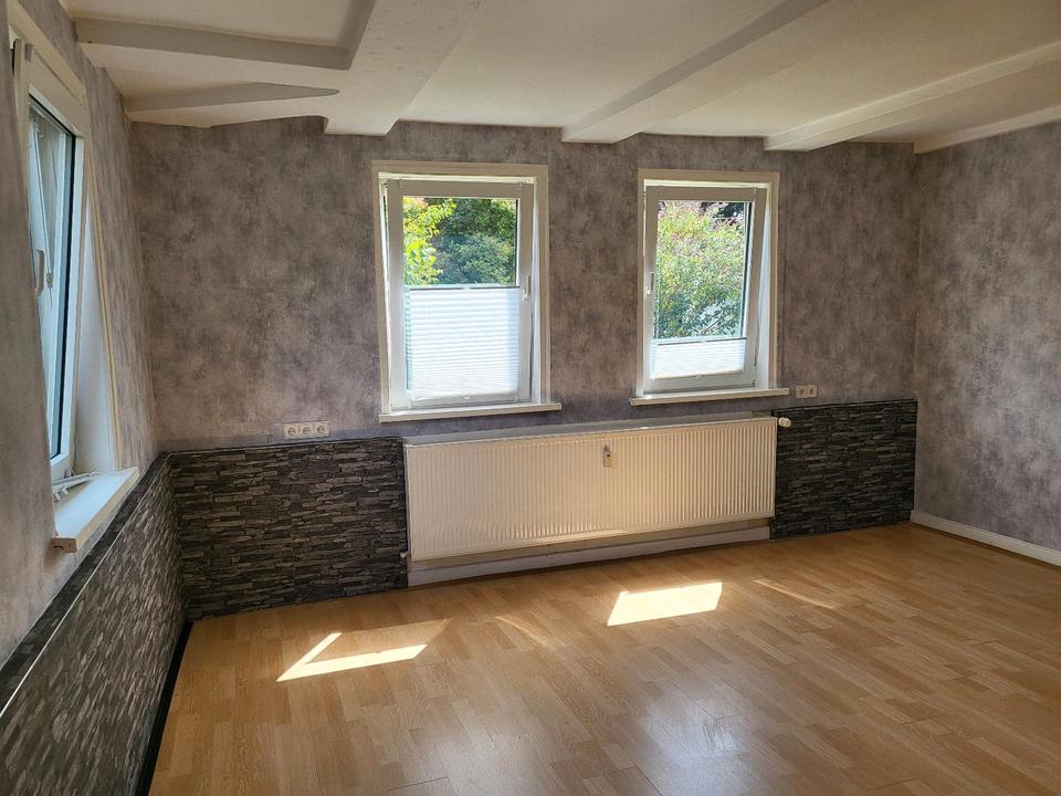 Thumbnail-4 Zimmer Küche, Bad, 98qm 830€ Kaltmiete