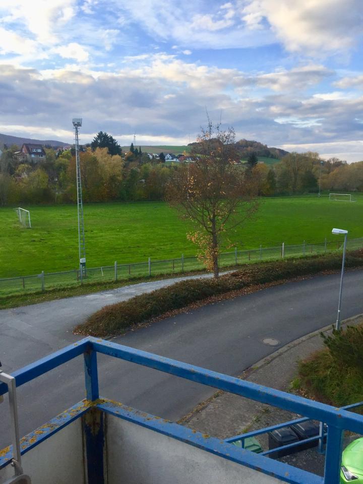 Thumbnail-Schöne 4-Zimmer Wohnung mit Balkon und EBK