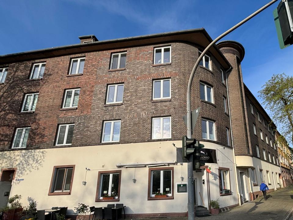 Thumbnail-Bilder folgen ! 88 m² EG-Wohnung | 50 m² Wohnbereich | große Terrasse | kernsaniert | gegenüber Kaue