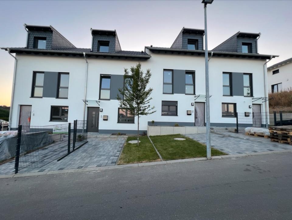 Thumbnail-DHH in Alzey Doktorberg Neubaugebiet