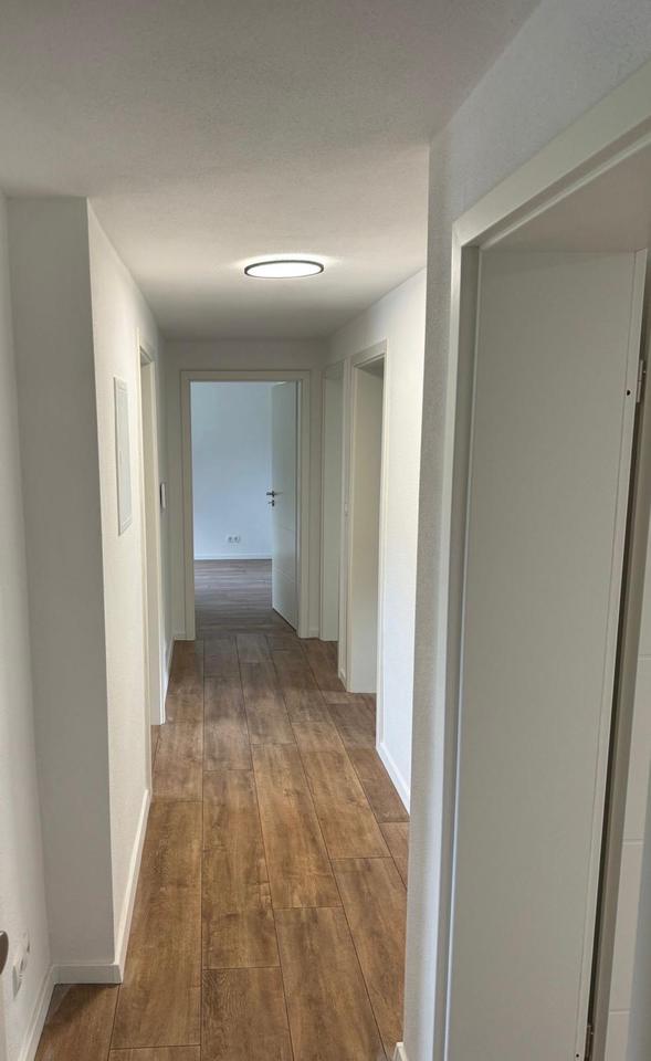 Thumbnail-Kernsanierte 4-Zimmer-Wohnung in Mariaposching zu vermieten