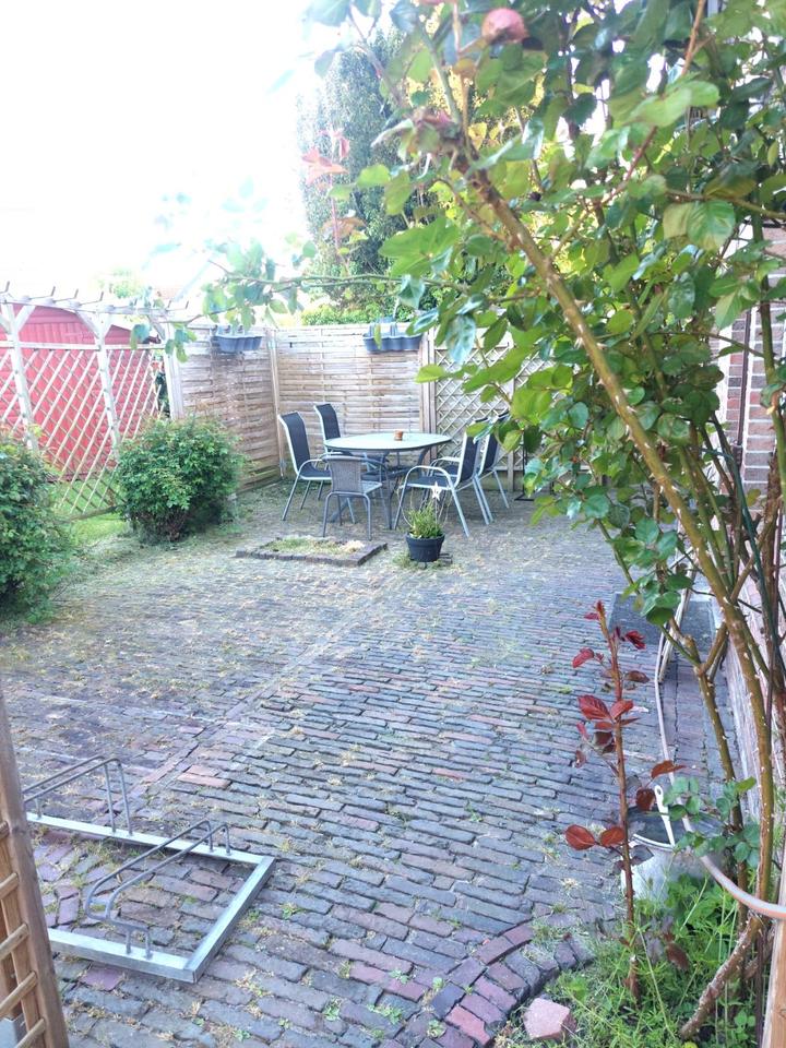 Thumbnail-Kleines Gartenappartement im Grünen am Stadtrand von WHV