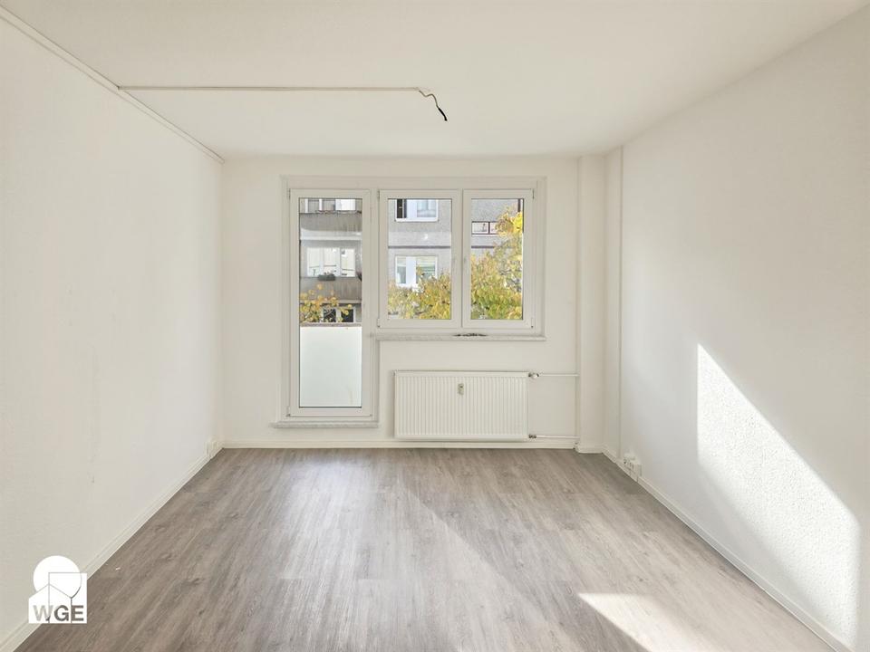 Thumbnail-Schöne, helle 2-Zimmer-Wohnung mit Balkon