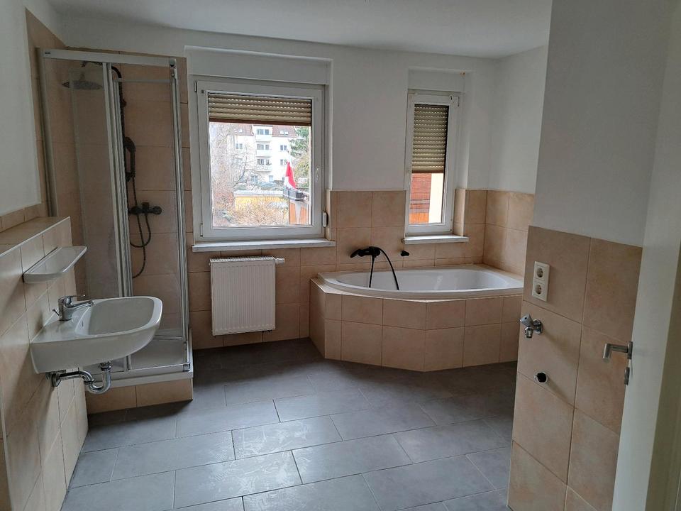 Thumbnail-Große 2 Raum Wohnung mit großem Südbalkon von privat