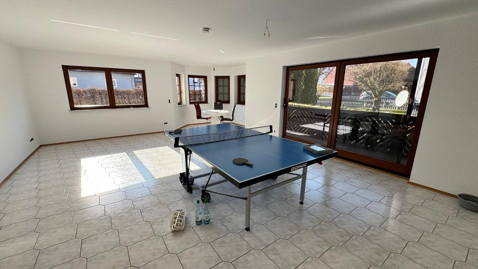 Thumbnail-Großzügige, ruhige 2-Zimmer-Erdgeschosswohnung (85 m²) mit Balkon