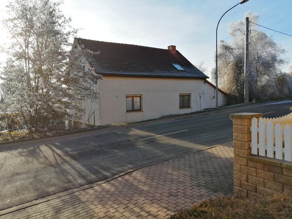 Thumbnail-Einfamilienhaus mit weitläufigem Garten zu verkaufen