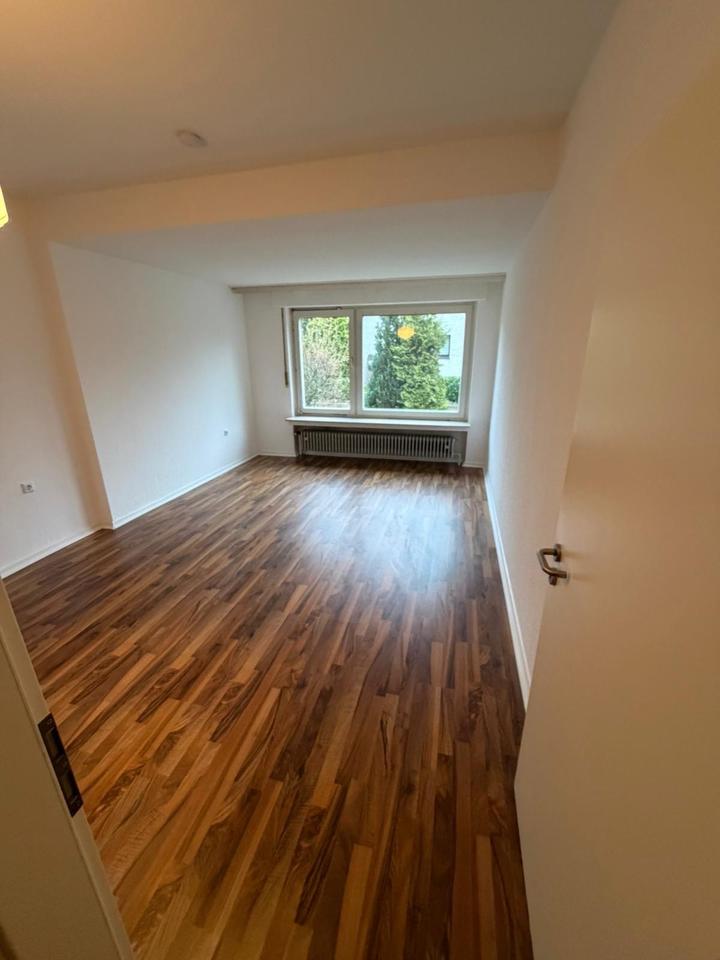 Thumbnail-Große Wohnung zu vermieten – 120 m², 1200€ Kaltmiete