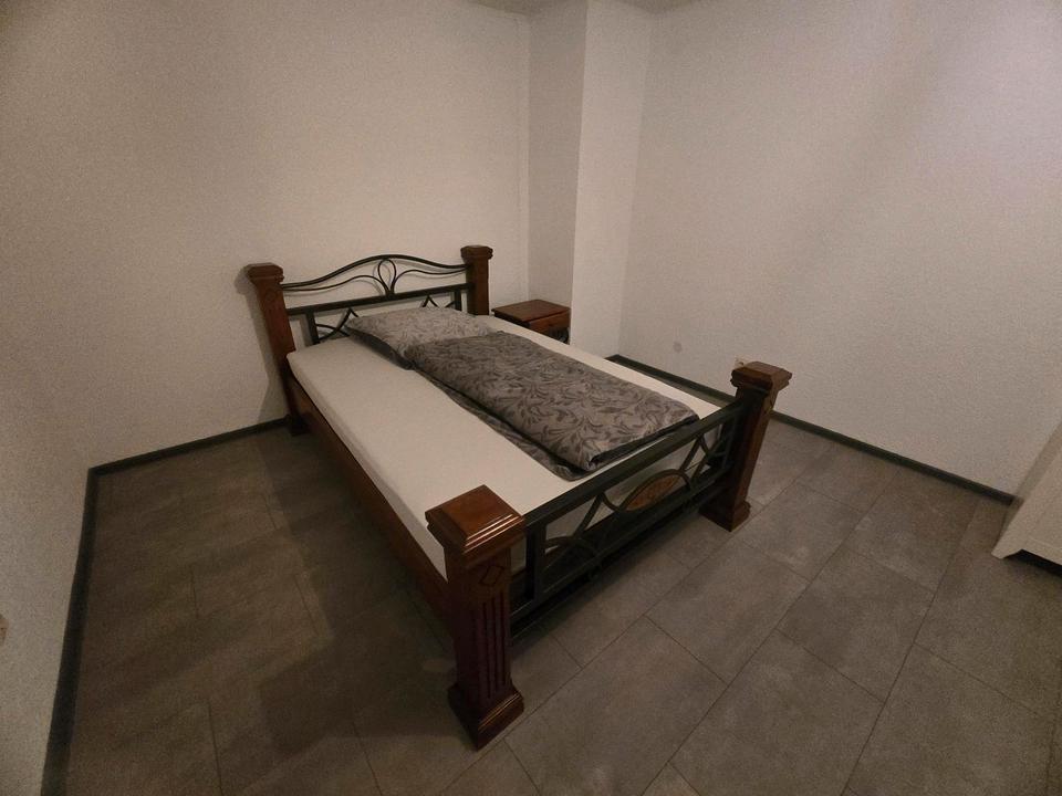 Thumbnail-Nur für HandwerkerBauunternehmen 4 Zimmer Wohnung möbliert