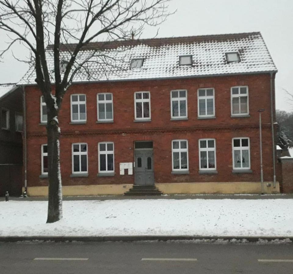 Thumbnail-*Schöne Dachgeschosswohnung am Schlosspark*