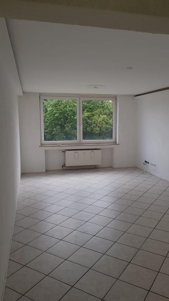 Thumbnail-Eigentumswohnung in Ka-Li Nähe vom Krankenhaus zu verkaufenPrivat