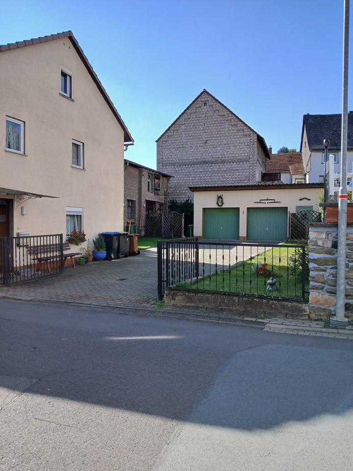 Thumbnail-Hausverkauf mit großem Potential in Solms Niederbiel