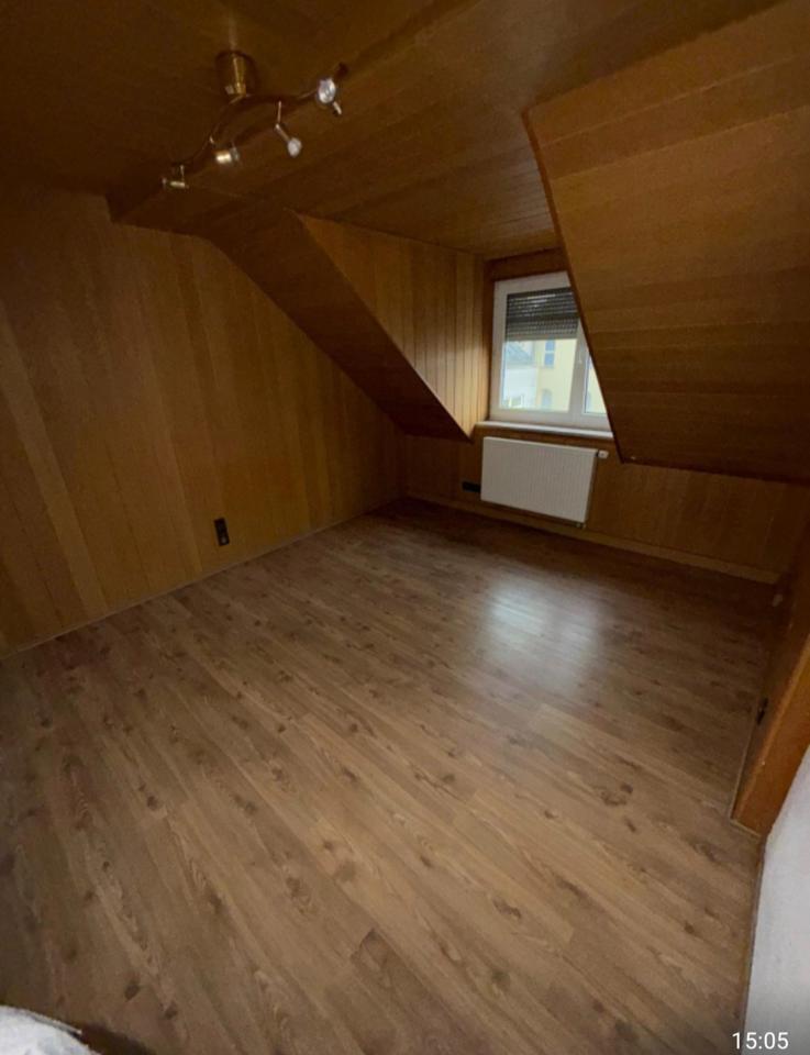 Thumbnail-Charmante 4 Zimmer- Dachgeschosswohnung mit Potenzial