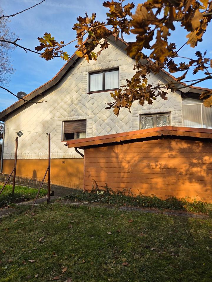 Thumbnail-Einfamilienhaus in außergewöhnlicher Lage in Gehweiler