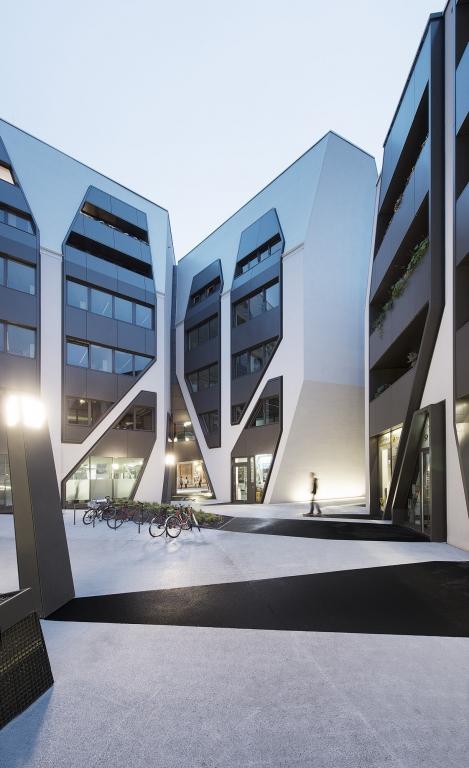 Thumbnail-Ihre Gewerbeeinheit im Mittelpunkt von Jena: dem Sonnenhof