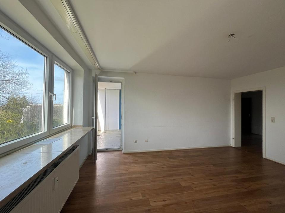 Thumbnail-3 Zimmer Wohnung mit Balkon in Vohwinkel