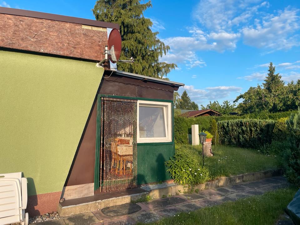 Thumbnail-Bungalow mit Pool und großem Grundstück