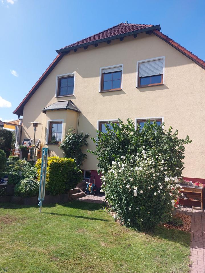 Thumbnail-Außergewöhnliche Doppelhaushälfte