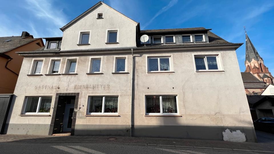 Thumbnail-Mehrfamilienhaus mit Modernisierungsstandard in Bengel -Nähe Wit