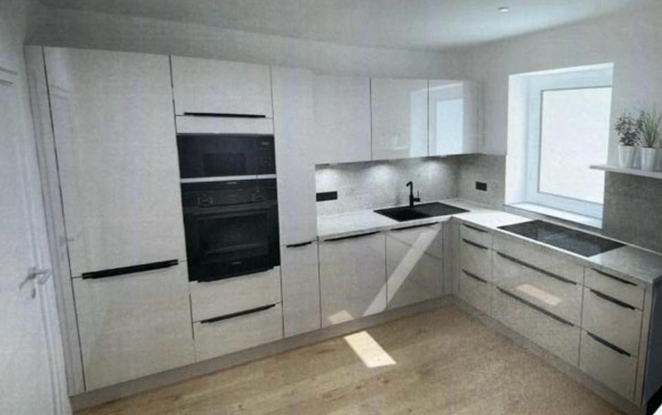 Thumbnail-Helle kernsanierte 2-Zimmer Wohnung mit Balkon