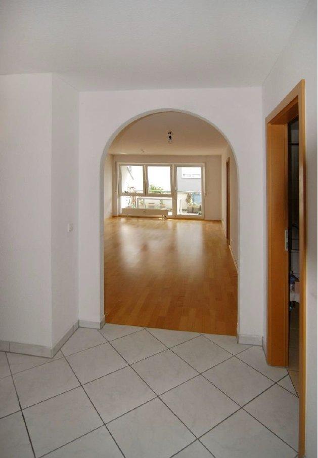 Thumbnail-3,5 -Zimmer-Wohnung mit Einbauküche, Balkon und TG-Stellplatz