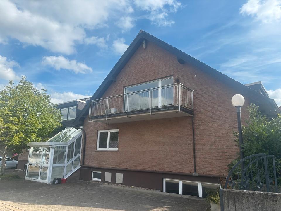 Thumbnail-2 Zimmer Küche Bad 100 Quadratmeter