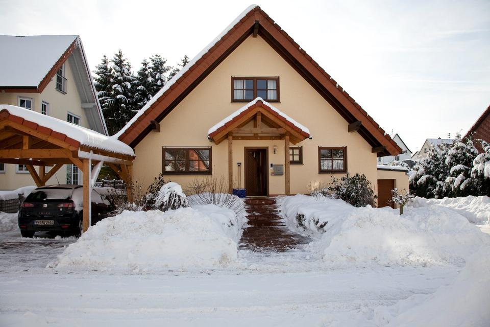 Thumbnail-gepflegtes Einfamilienhaus in ruhiger, familienfreundlicher Lage