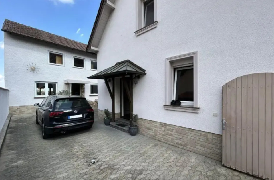 Thumbnail-Modernes Wohnhaus in Heßheim