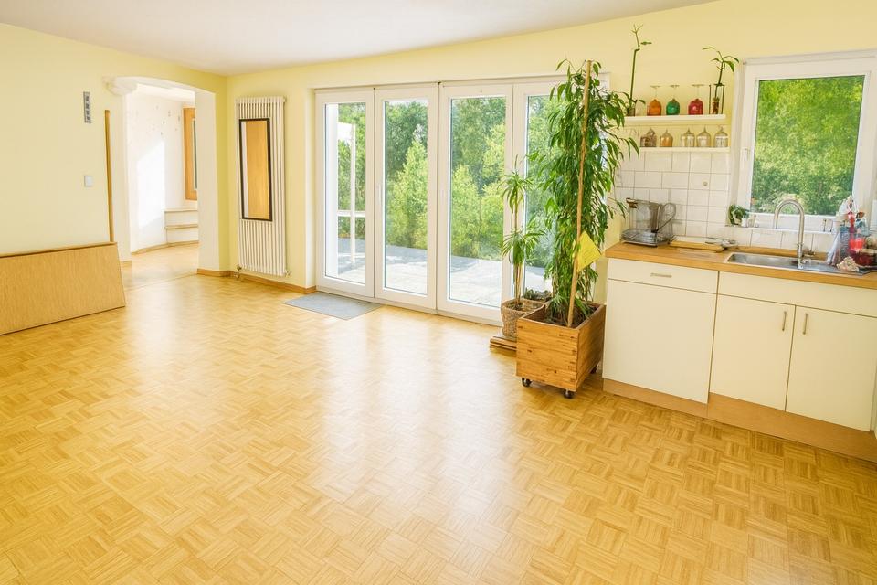 Thumbnail-Top-Lage: 4-Zimmer-Wohnung mit großem Balkon