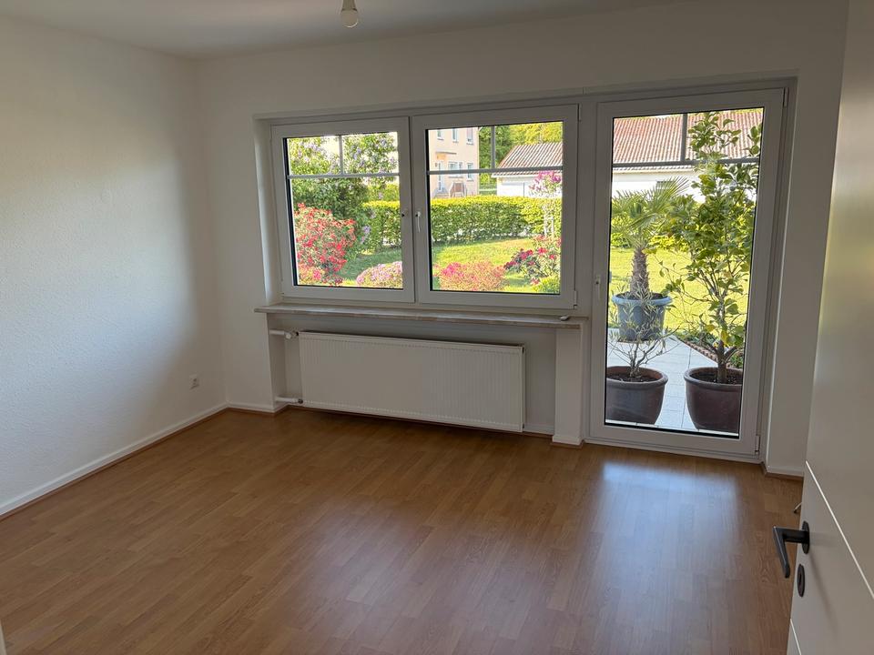 Thumbnail-Zweiraumwohnung, Küche , Bad, und Abstellraum, Terrasse