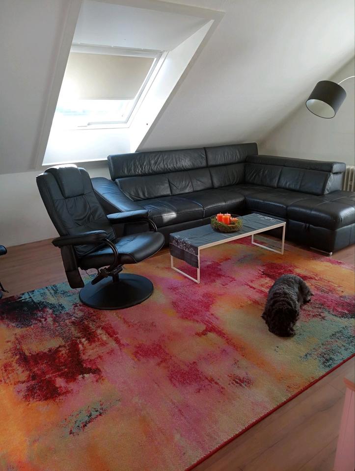 Thumbnail-gemütliche und helle teilmöblierte 4-Zimmer DG Wohnung