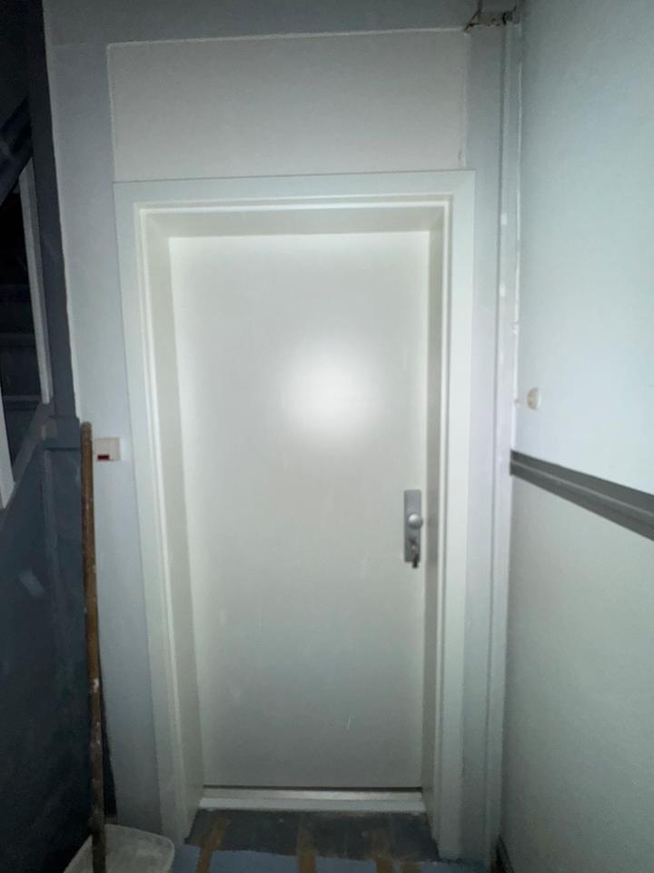 Thumbnail-Kernsanierte 3,5 Zimmer Wohnung in Hamborn