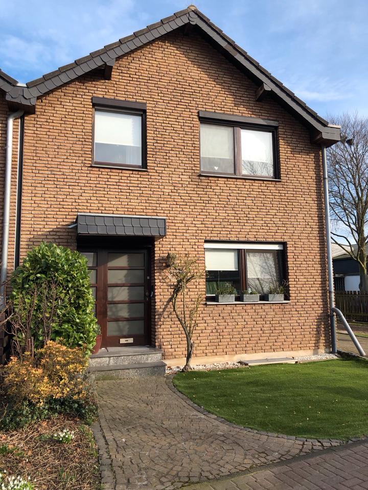 Thumbnail-Großzügiges Reiheneckhaus in Altwalsum mit schönem Garten