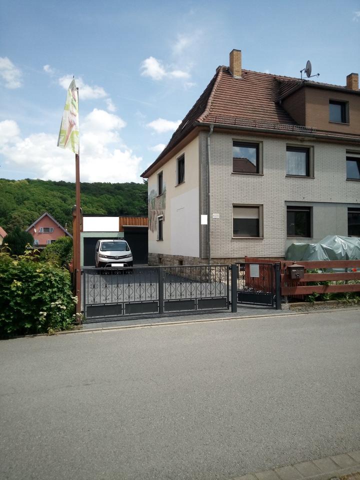 Thumbnail-PROVISIONSFREI Mehrfamilienhaus mit Gewerberäumen sehr gute Lage