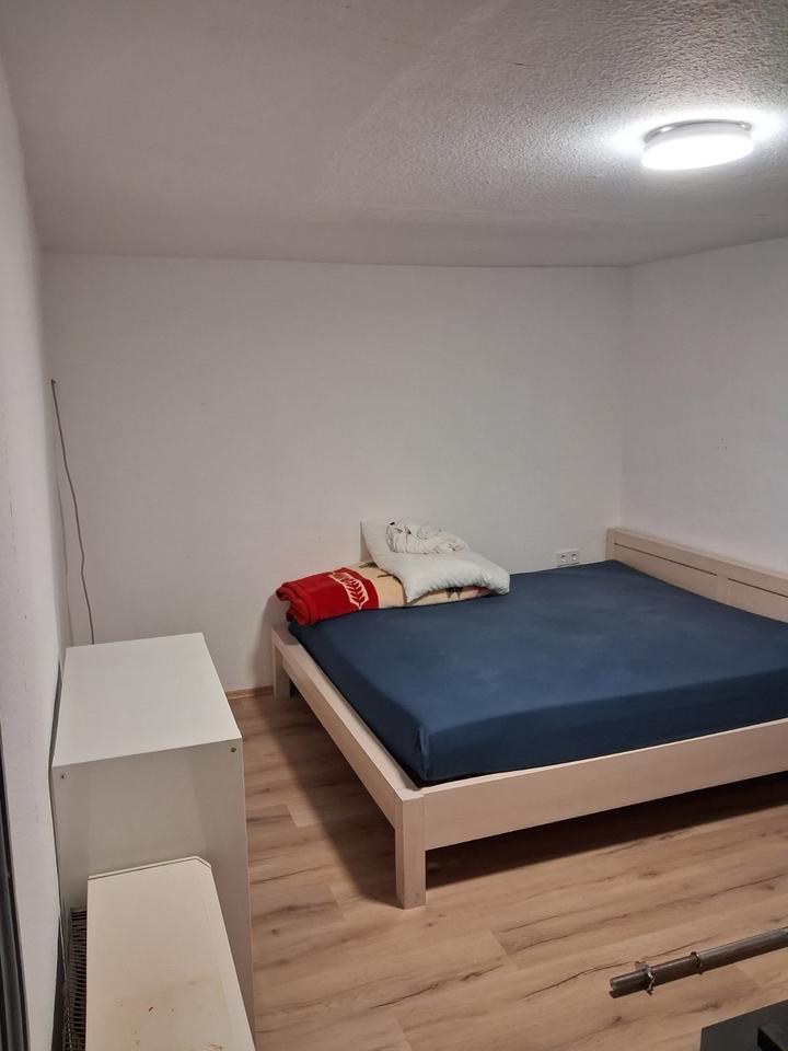 Thumbnail-WG Zimmer in Altbau Wohnung zu vermieten