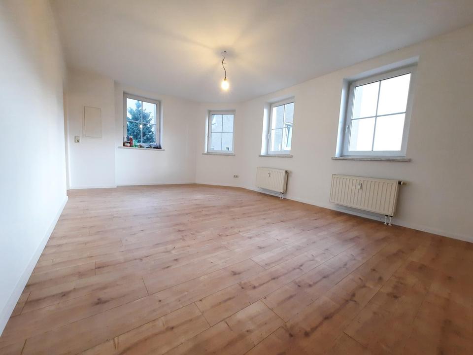 Thumbnail-VERMIETET! Klein aber fein! Ihr Stadthaus m. 2-Zi-Wohnung und separatem Hobby-Raum