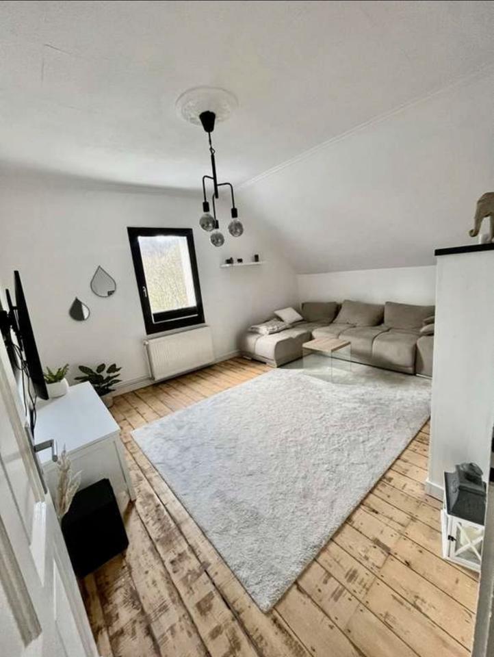 Thumbnail-Sanierte, wunderschöne 4 Zimmer Altbauwohnung mit Dachterrasse