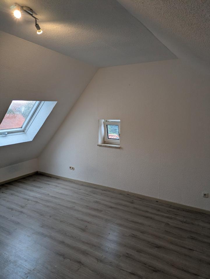 Thumbnail-Wohnung: 1 Zimmer Küche, Bad mit Stellplatz 73342 Bad Ditzenbach