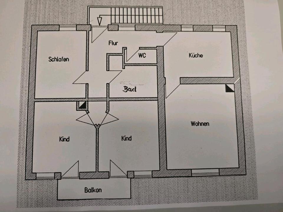 Thumbnail-IN BUCHBACH ! 4 Zimmer Wohnung zu vermieten, große Garage, Garten