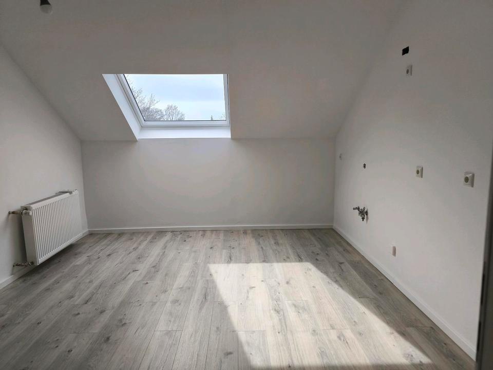 Thumbnail-Gepflegtes Dreifamilienhaus in Dasing